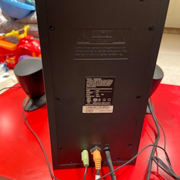 Harman Kardon HK395 2.1 Speaker System w/Powered Subwoofer & Input Cord - Tested - Picture 4 of 5